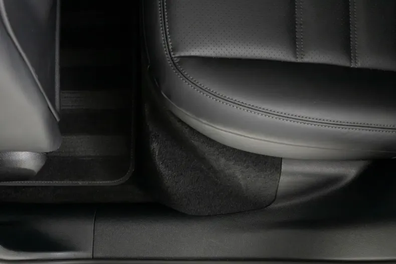 Porsche Macan din 2024 cu 10.380 km - oferta POR156957 - foto 25