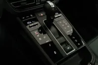 Porsche Macan din 2024 cu 10.380 km - oferta POR156957 - foto 36