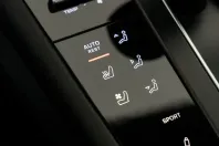 Porsche Macan din 2024 cu 10.380 km - oferta POR156957 - foto 38