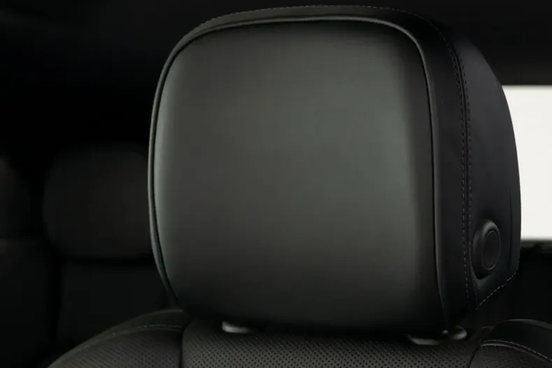 Porsche Macan din 2024 cu 10.380 km - oferta POR156957 - foto 45