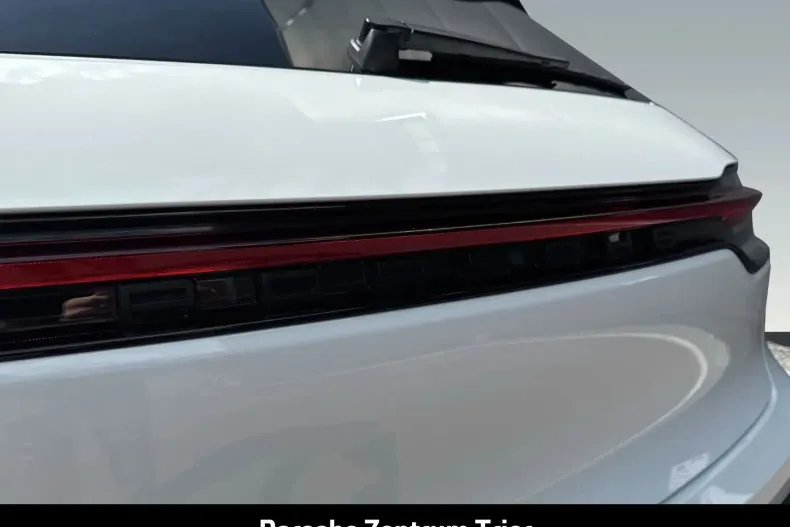 Porsche Macan din 2024 cu 27.350 km - oferta POR156958 - foto 13