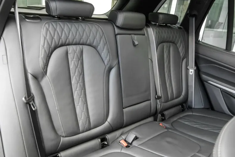 BMW X5 din 2024 cu 33.663 km - oferta BMW156962 - foto 4