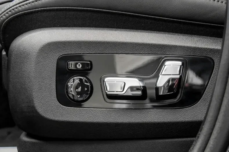 BMW X5 din 2024 cu 33.663 km - oferta BMW156962 - foto 12