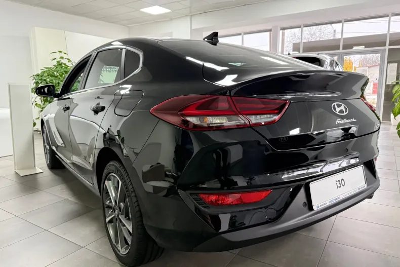 Hyundai i30 din 2025 cu 2 km - oferta HYU156973 - foto 5