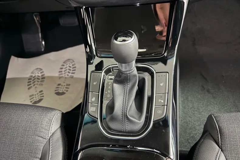 Hyundai i30 din 2025 cu 2 km - oferta HYU156973 - foto 12