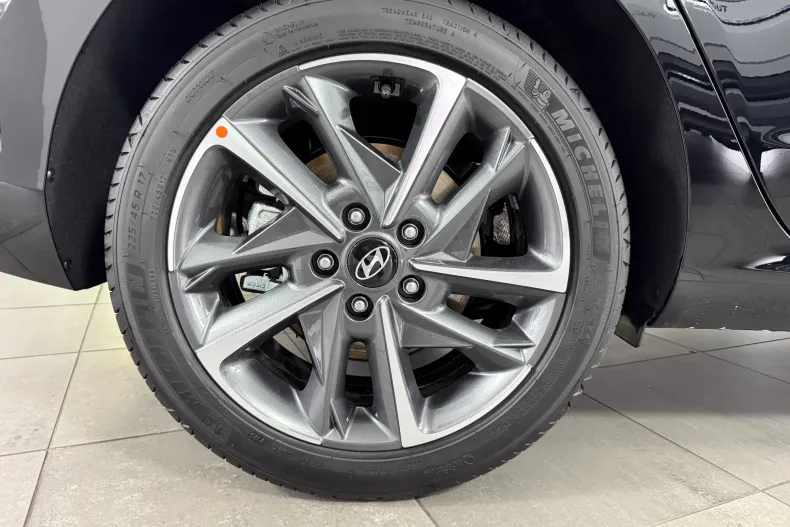 Hyundai i30 din 2025 cu 2 km - oferta HYU156973 - foto 25