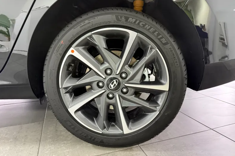 Hyundai i30 din 2025 cu 2 km - oferta HYU156973 - foto 26