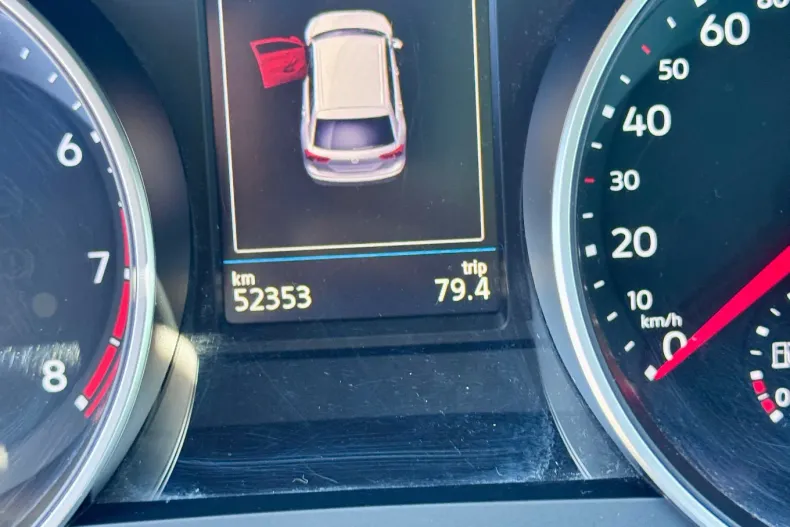 Volkswagen Tiguan din 2021 cu 52.353 km - oferta VOL156977 - foto 12