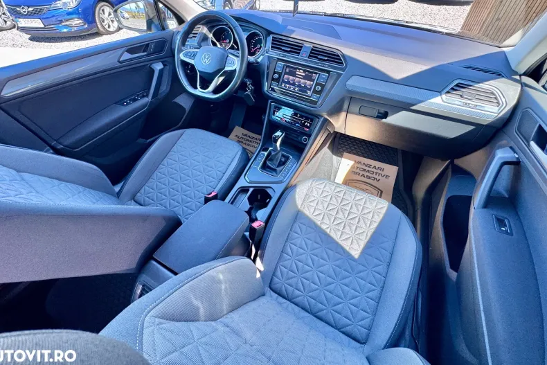 Volkswagen Tiguan din 2021 cu 52.353 km - oferta VOL156977 - foto 14