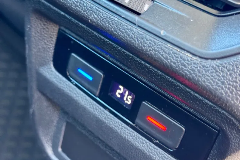 Volkswagen Tiguan din 2021 cu 52.353 km - oferta VOL156977 - foto 15