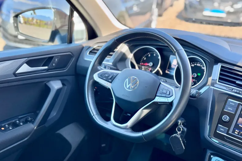 Volkswagen Tiguan din 2021 cu 52.353 km - oferta VOL156977 - foto 16