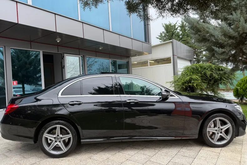 Mercedes-Benz E din 2020 cu 173.500 km - oferta MER156978 - foto 5