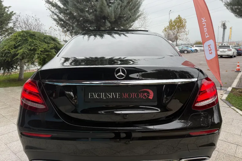 Mercedes-Benz E din 2020 cu 173.500 km - oferta MER156978 - foto 30