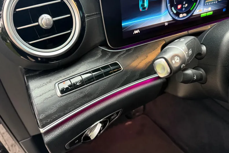 Mercedes-Benz E din 2020 cu 173.500 km - oferta MER156978 - foto 34