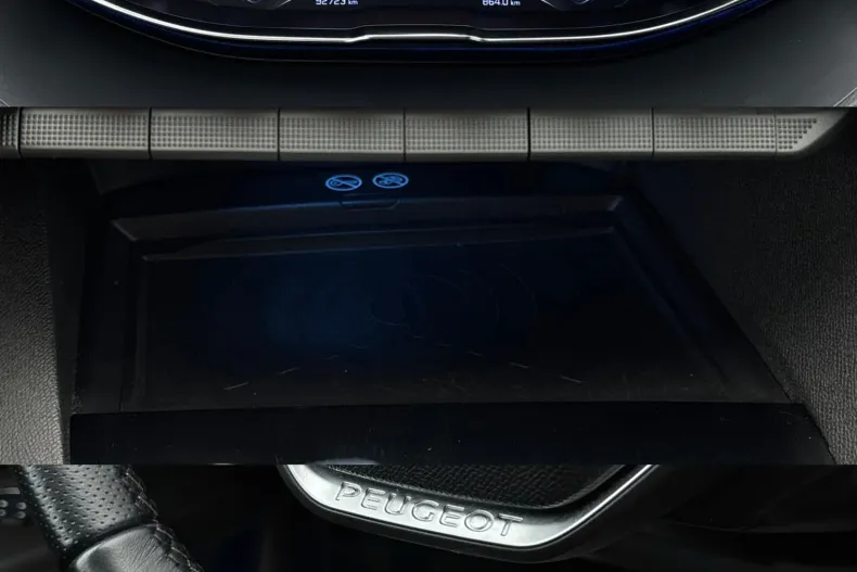 Peugeot 3008 din 2019 cu 92.682 km - oferta PEU156979 - foto 9