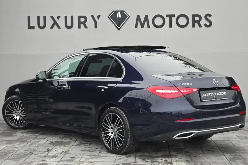 Mercedes-Benz C din 2021 cu 101.800 km - oferta MER156980 - foto 5