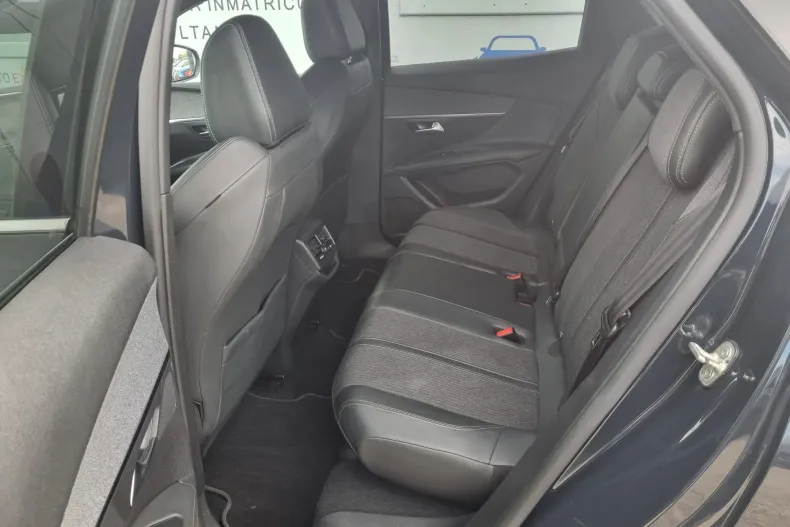 Peugeot 3008 din 2020 cu 173.490 km - oferta PEU156990 - foto 13
