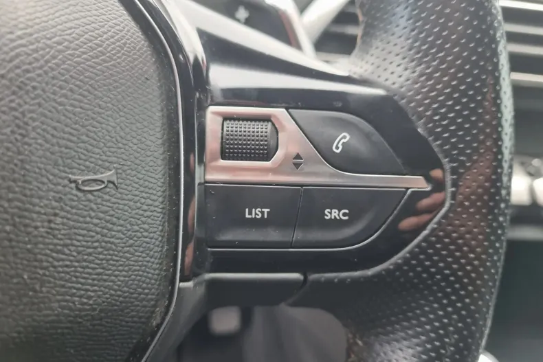 Peugeot 3008 din 2020 cu 173.490 km - oferta PEU156990 - foto 15