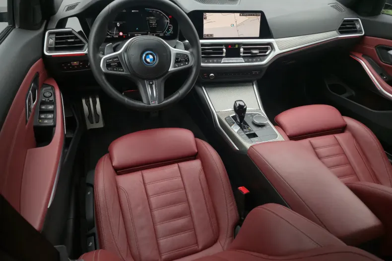 BMW Seria 3 din 2022 cu 175.600 km - oferta BMW156991 - foto 19