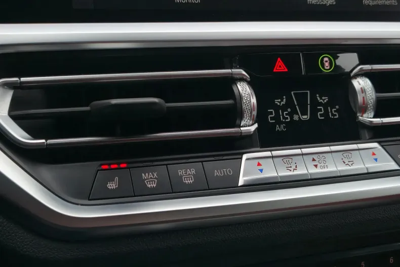 BMW Seria 3 din 2022 cu 175.600 km - oferta BMW156991 - foto 34