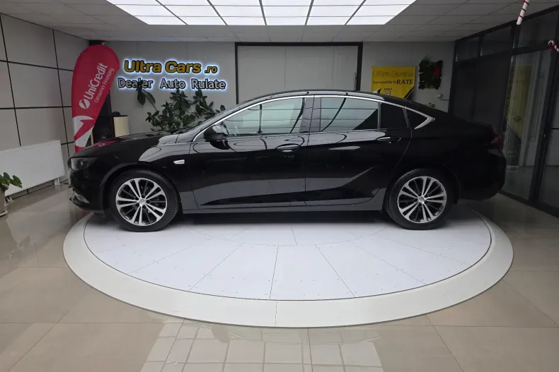 Opel Insignia din 2020 cu 121.000 km - oferta OPE156992 - foto 2