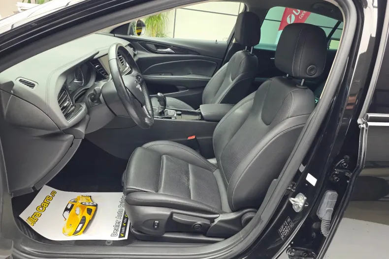 Opel Insignia din 2020 cu 121.000 km - oferta OPE156992 - foto 14