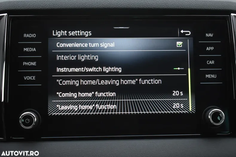 Skoda Karoq din 2023 cu 36.562 km - oferta SKO156993 - foto 30