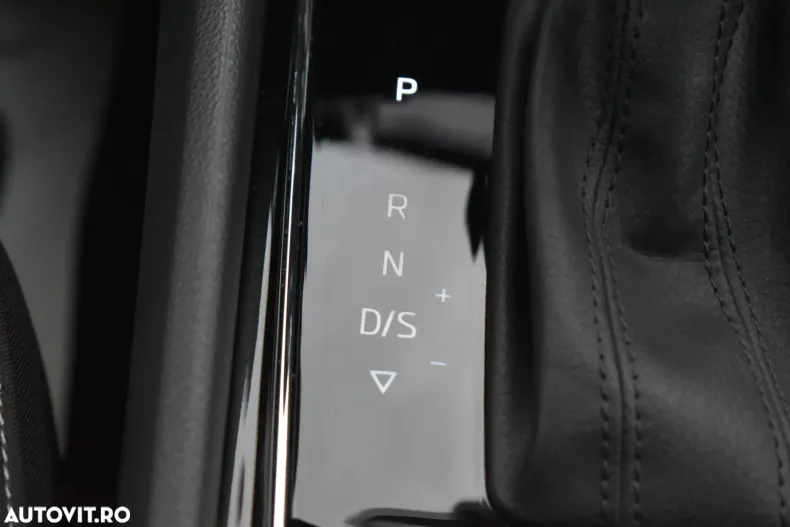 Skoda Karoq din 2023 cu 36.562 km - oferta SKO156993 - foto 33