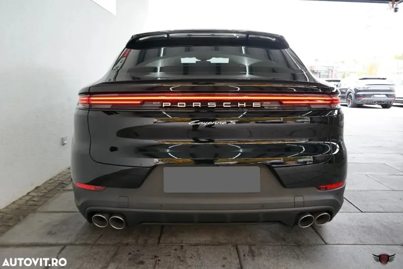 Porsche Cayenne Coupe din 2024 cu 23.600 km - oferta POR156997 - foto 17