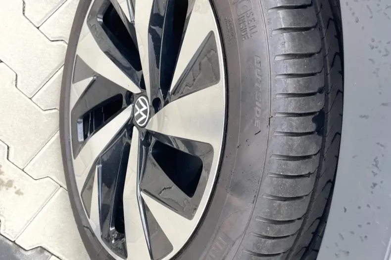 Volkswagen ID.5 din 2023 cu 50.300 km - oferta VOL157001 - foto 19