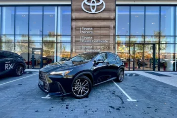 Lexus Seria NX din 2024 - oferta LEX157002