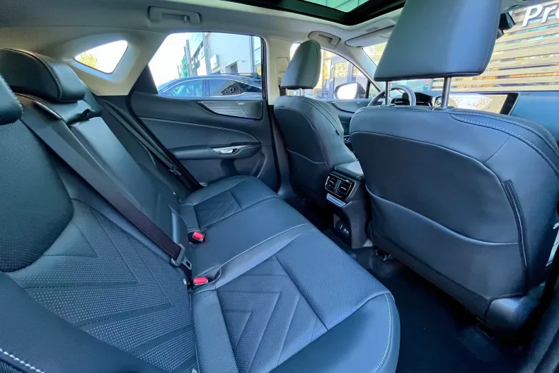 Lexus Seria NX din 2024 cu 3.900 km - oferta LEX157002 - foto 36