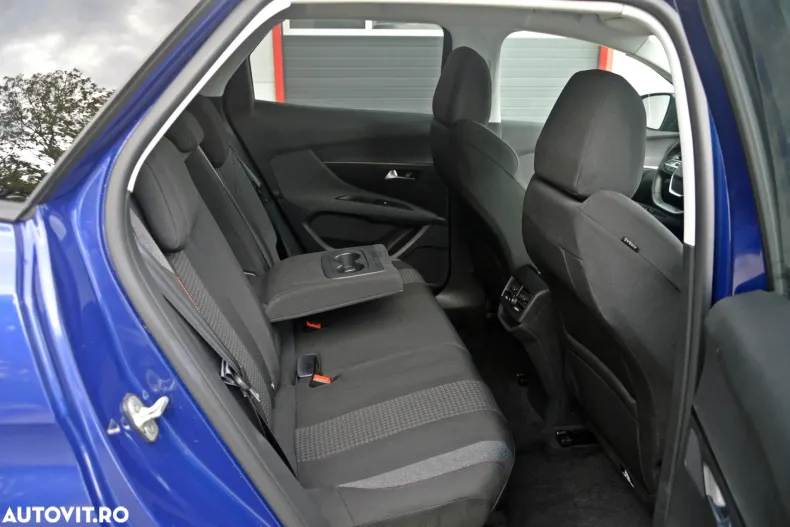 Peugeot 3008 din 2020 cu 115.552 km - oferta PEU157008 - foto 29