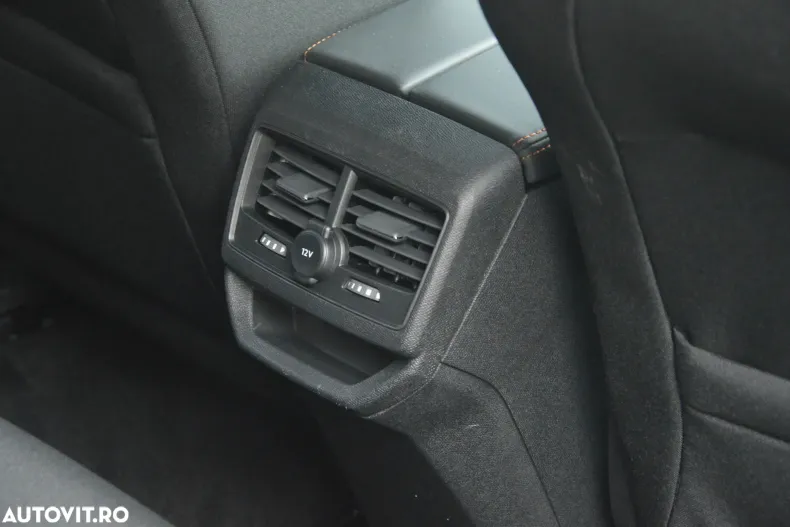 Peugeot 3008 din 2020 cu 115.552 km - oferta PEU157008 - foto 32