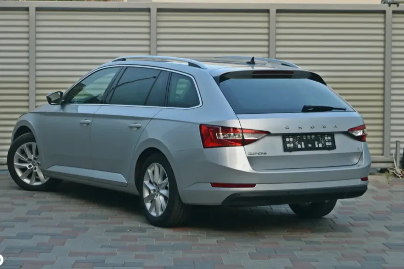 Skoda Superb din 2021 cu 120.860 km - oferta SKO157010 - foto 16