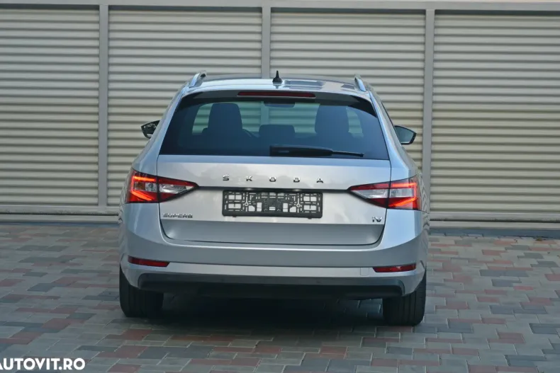 Skoda Superb din 2021 cu 120.860 km - oferta SKO157010 - foto 18