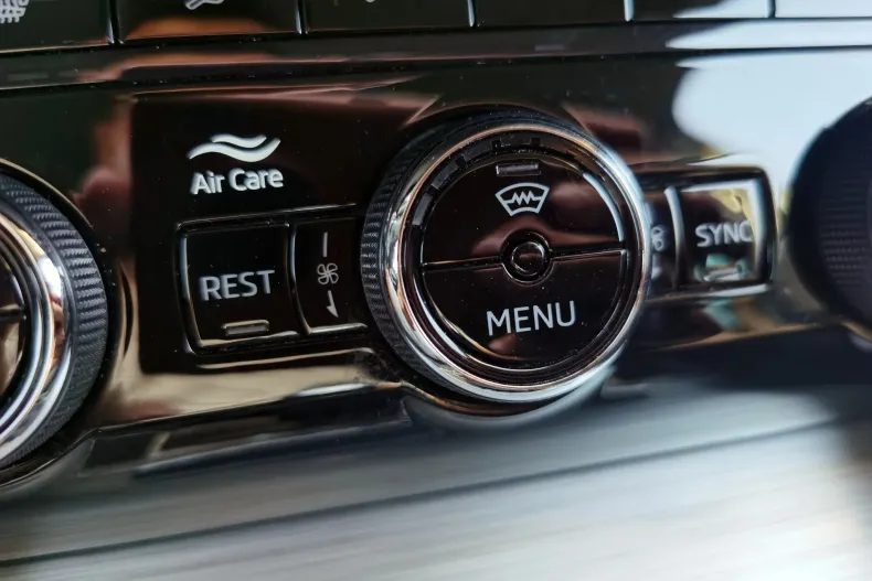 Skoda Superb din 2021 cu 120.860 km - oferta SKO157010 - foto 37