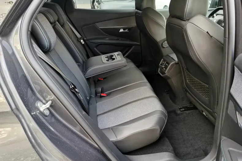 Peugeot 3008 din 2021 cu 169.567 km - oferta PEU157011 - foto 7