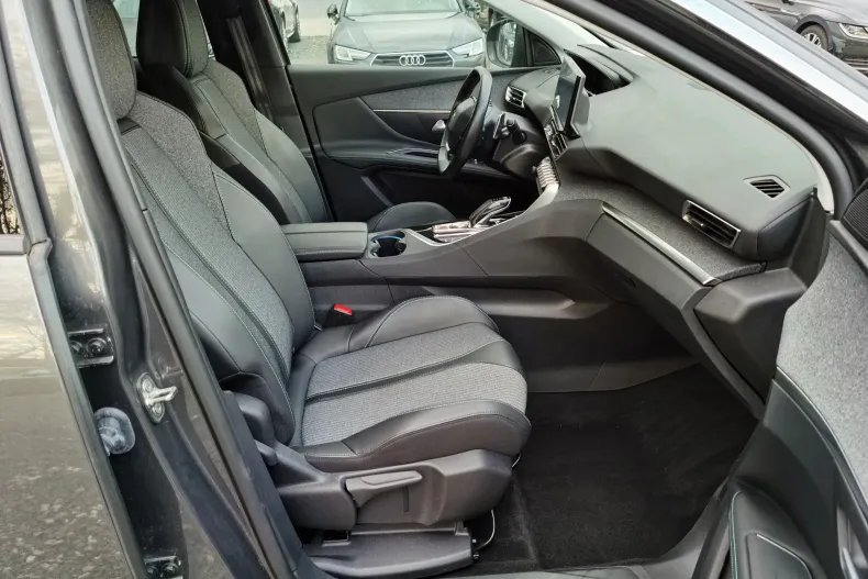 Peugeot 3008 din 2021 cu 169.567 km - oferta PEU157011 - foto 28