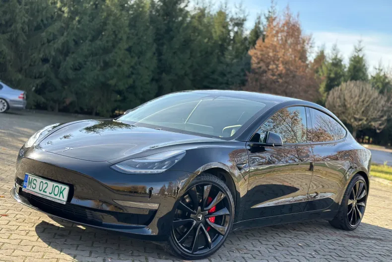 Tesla Model 3 din 2019 cu 138.000 km - oferta TES157012 - foto 3