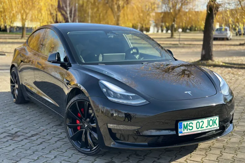Tesla Model 3 din 2019 cu 138.000 km - oferta TES157012 - foto 4