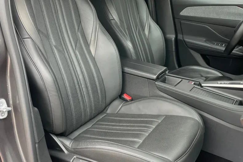 Peugeot 308 din 2022 cu 178.000 km - oferta PEU157014 - foto 40