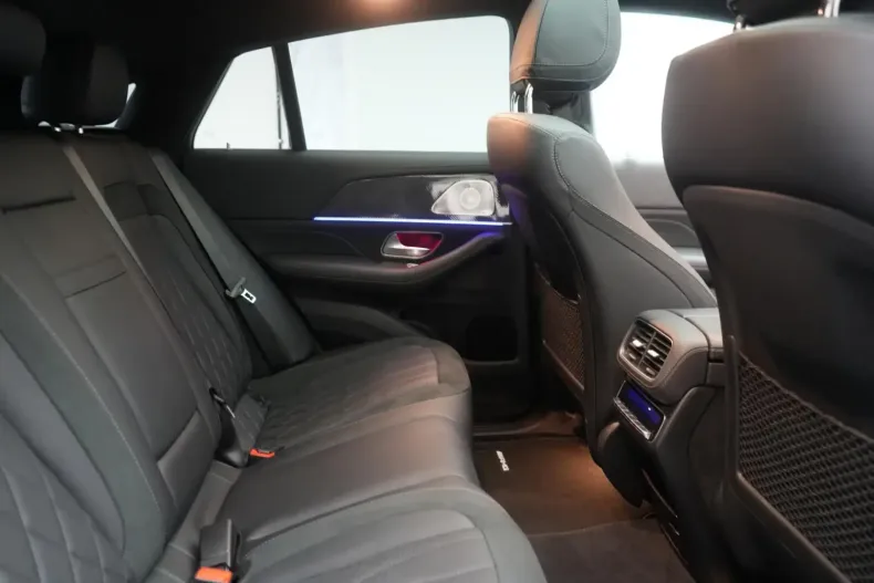 Mercedes-Benz GLE 63 AMG din 2022 cu 24.000 km - oferta MER157016 - foto 9