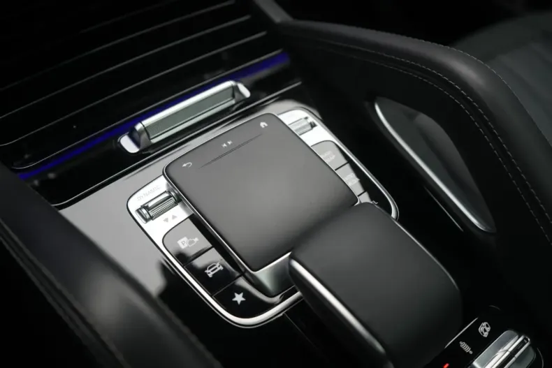 Mercedes-Benz GLE 63 AMG din 2022 cu 24.000 km - oferta MER157016 - foto 20