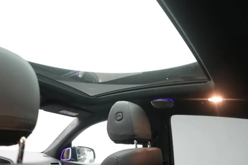 Mercedes-Benz GLE 63 AMG din 2022 cu 24.000 km - oferta MER157016 - foto 28