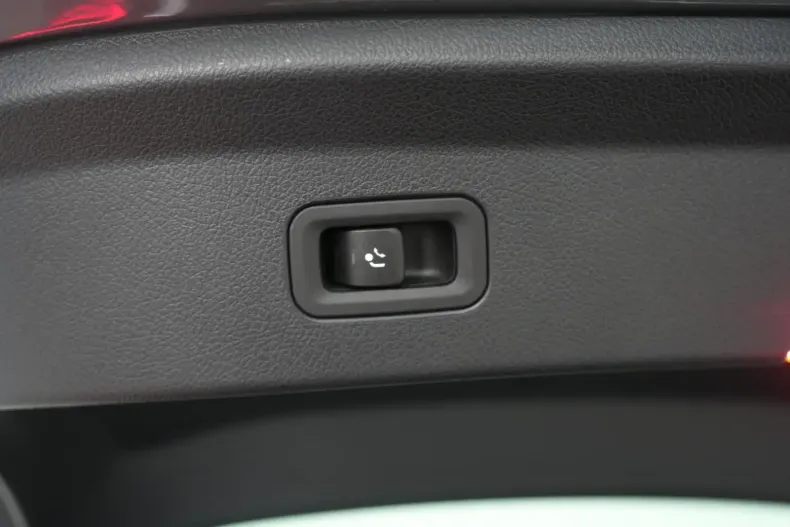 Mercedes-Benz GLE 63 AMG din 2022 cu 24.000 km - oferta MER157016 - foto 37