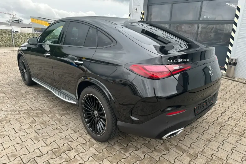 Mercedes-Benz GLC 300 din 2024 cu 12.400 km - oferta MER157021 - foto 8