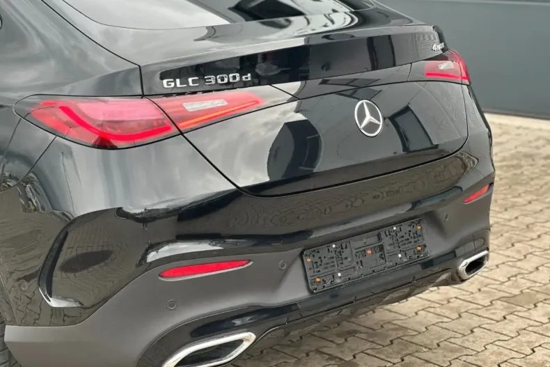 Mercedes-Benz GLC 300 din 2024 cu 12.400 km - oferta MER157021 - foto 11