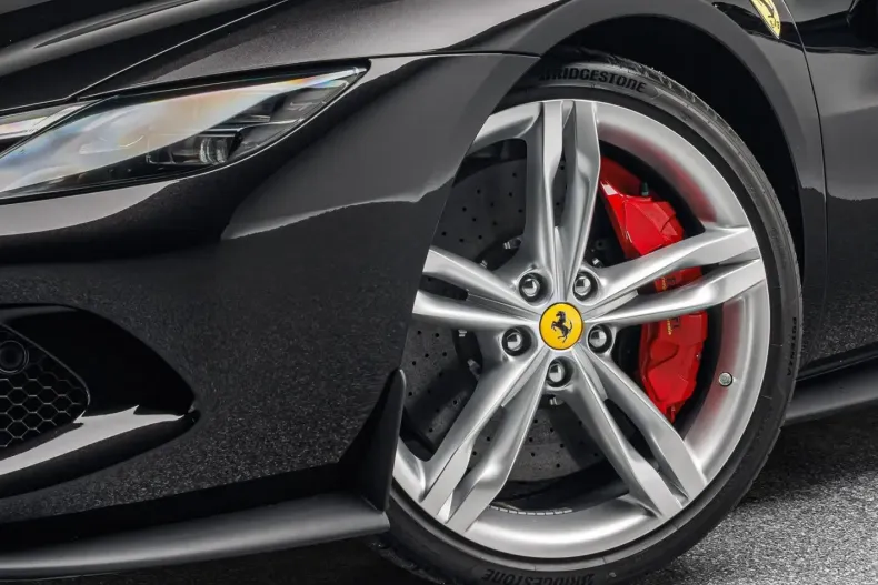 Ferrari 296 GTB din 2024 cu 2.700 km - oferta FER157037 - foto 11