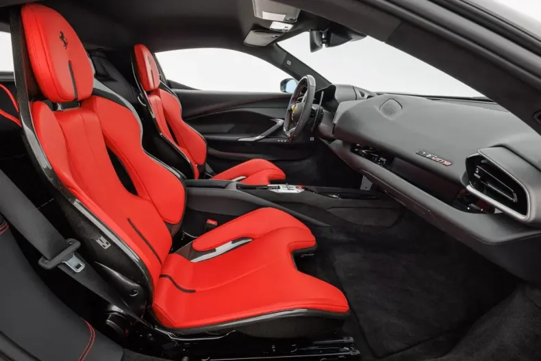 Ferrari 296 GTB din 2024 cu 2.700 km - oferta FER157037 - foto 16